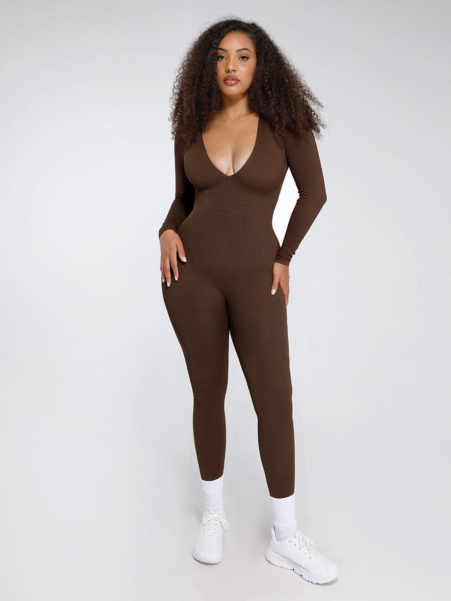 MT240051_Jumpsuit_5_d199e233-6a77-43d4-b4e6-56b751ae9e74